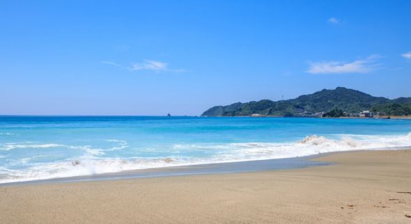 青い海と青い空